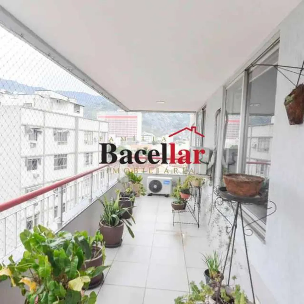 Apartamento, 3 quartos, 136 m² - Foto 1