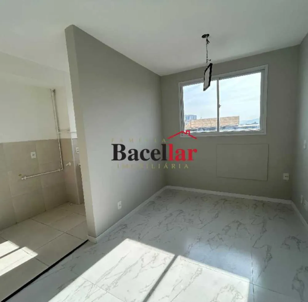 Apartamento, 1 quarto, 32 m² - Foto 2