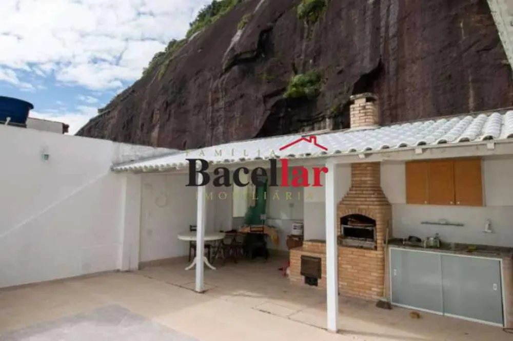 Cobertura, 3 quartos, 215 m² - Foto 8