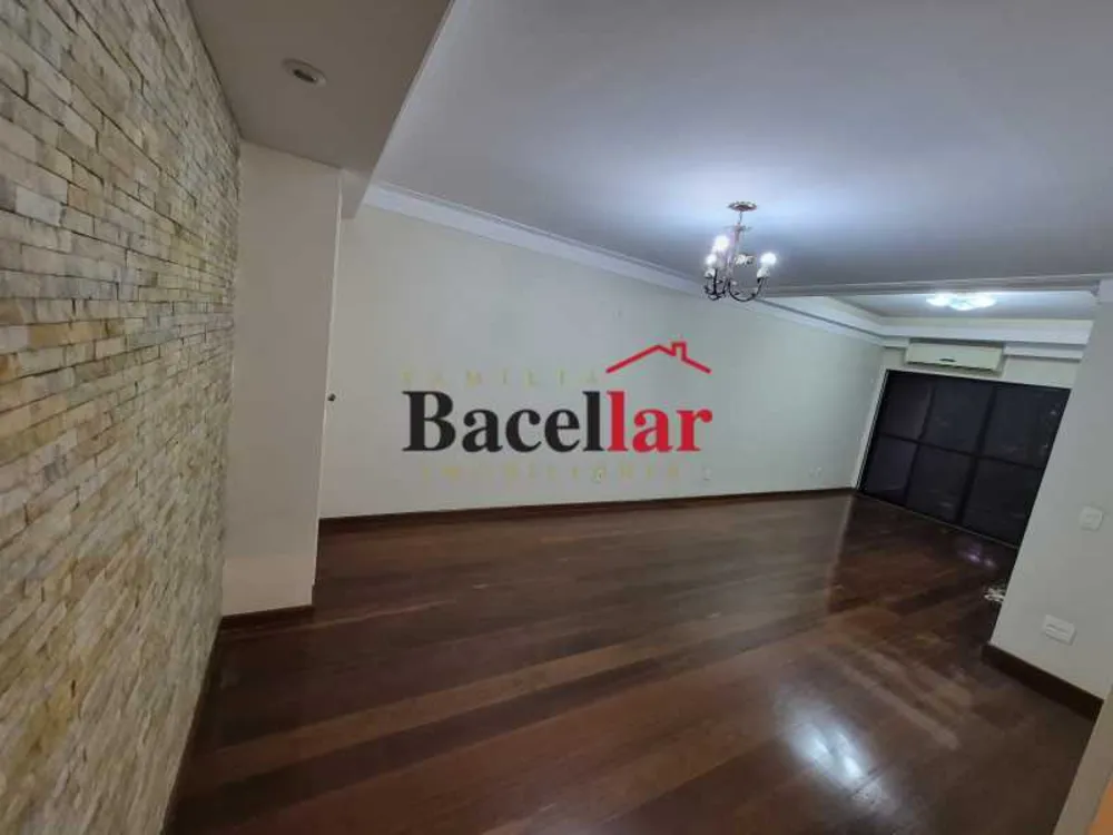 Apartamento, 3 quartos, 110 m² - Foto 2