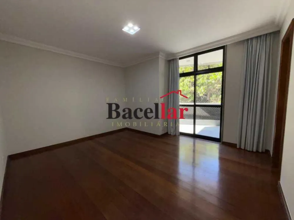Apartamento, 4 quartos, 230 m² - Foto 11