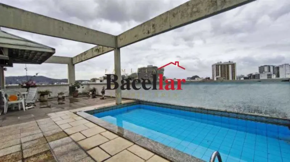 Cobertura, 5 quartos, 255 m² - Foto 1