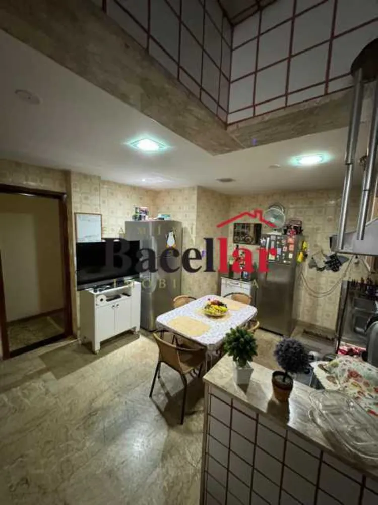 Apartamento, 4 quartos, 210 m² - Foto 9