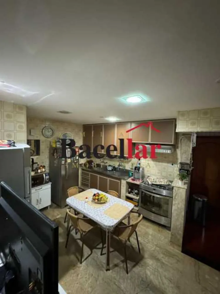 Apartamento, 4 quartos, 210 m² - Foto 2
