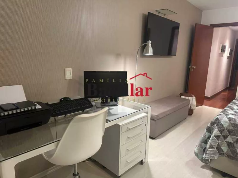 Apartamento, 3 quartos, 140 m² - Foto 27
