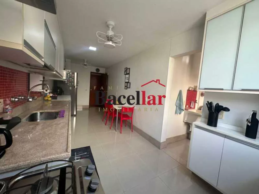 Apartamento, 3 quartos, 140 m² - Foto 30