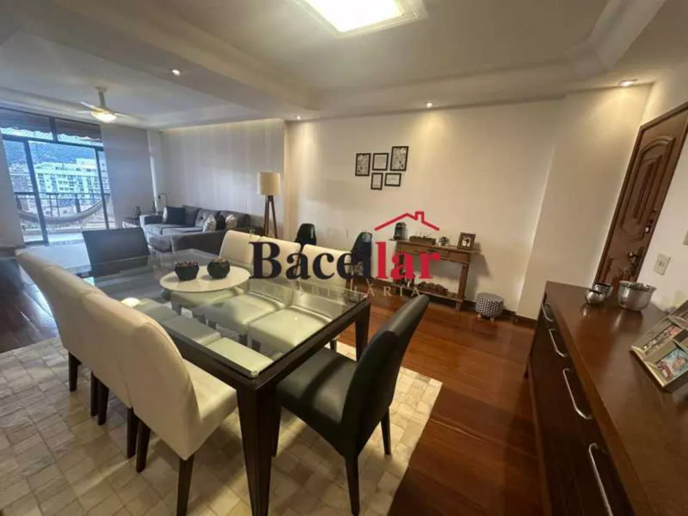 Apartamento, 3 quartos, 140 m² - Foto 29