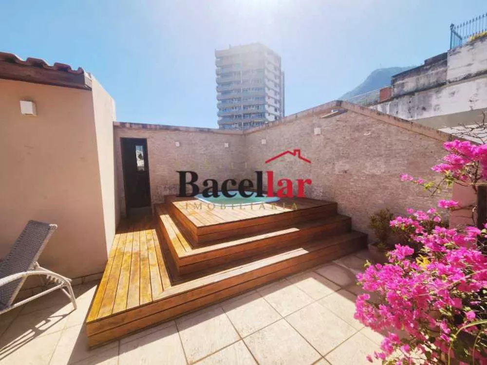 Cobertura, 6 quartos, 223 m² - Foto 4
