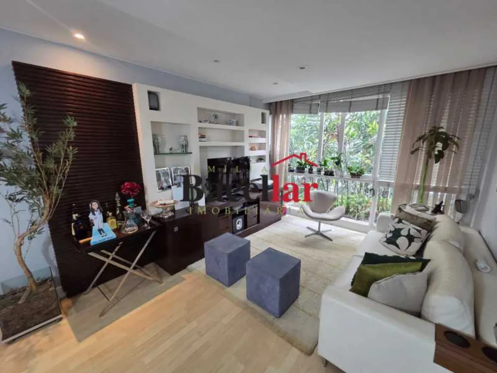 Apartamento, 3 quartos, 130 m² - Foto 3