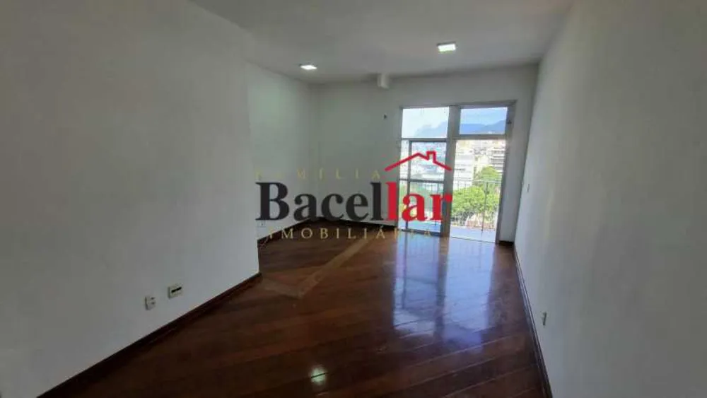 Apartamento, 1 quarto, 61 m² - Foto 2