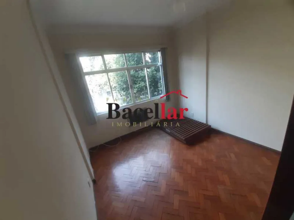 Apartamento, 3 quartos, 115 m² - Foto 2