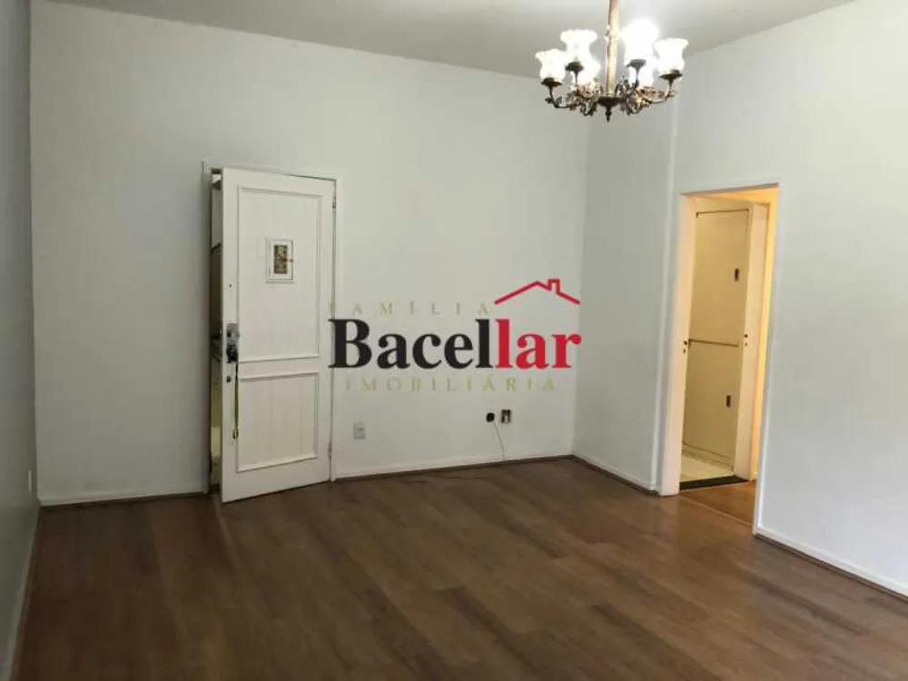 Apartamento, 3 quartos, 85 m² - Foto 2