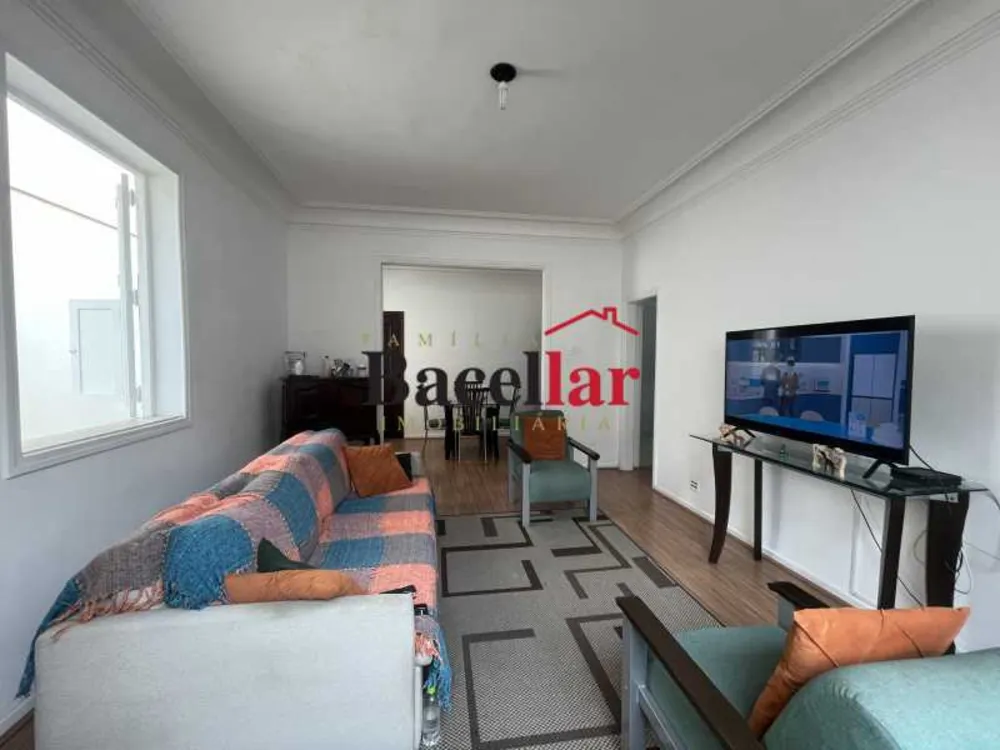 Apartamento, 3 quartos, 120 m² - Foto 2