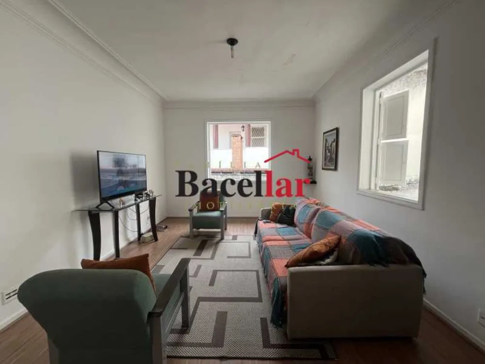 Apartamento, 3 quartos, 120 m² - Foto 1