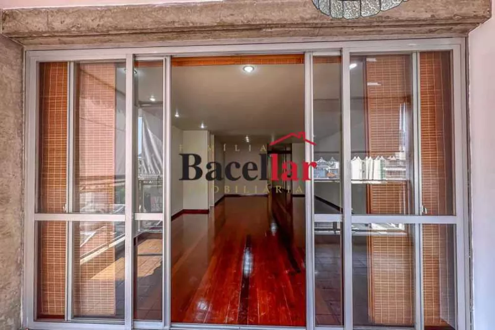 Apartamento, 3 quartos, 150 m² - Foto 3