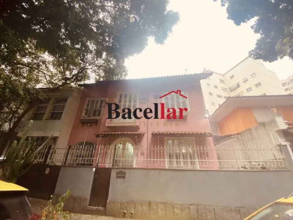 Casa, 5 quartos, 215 m² - Foto 30