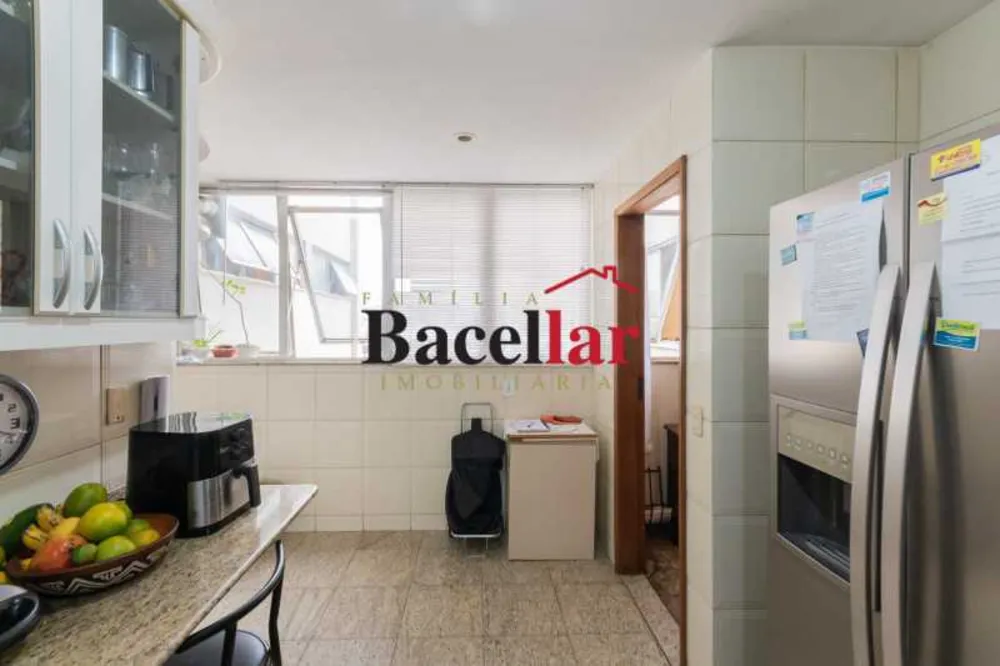 Apartamento, 4 quartos, 230 m² - Foto 25