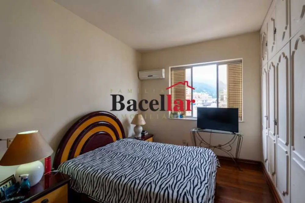 Apartamento, 4 quartos, 230 m² - Foto 13