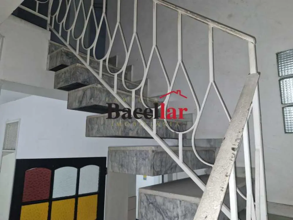 Casa, 8 quartos, 293 m² - Foto 4