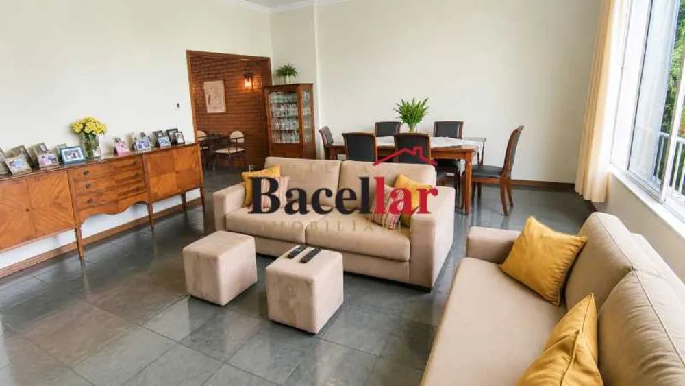 Apartamento, 3 quartos, 138 m² - Foto 2