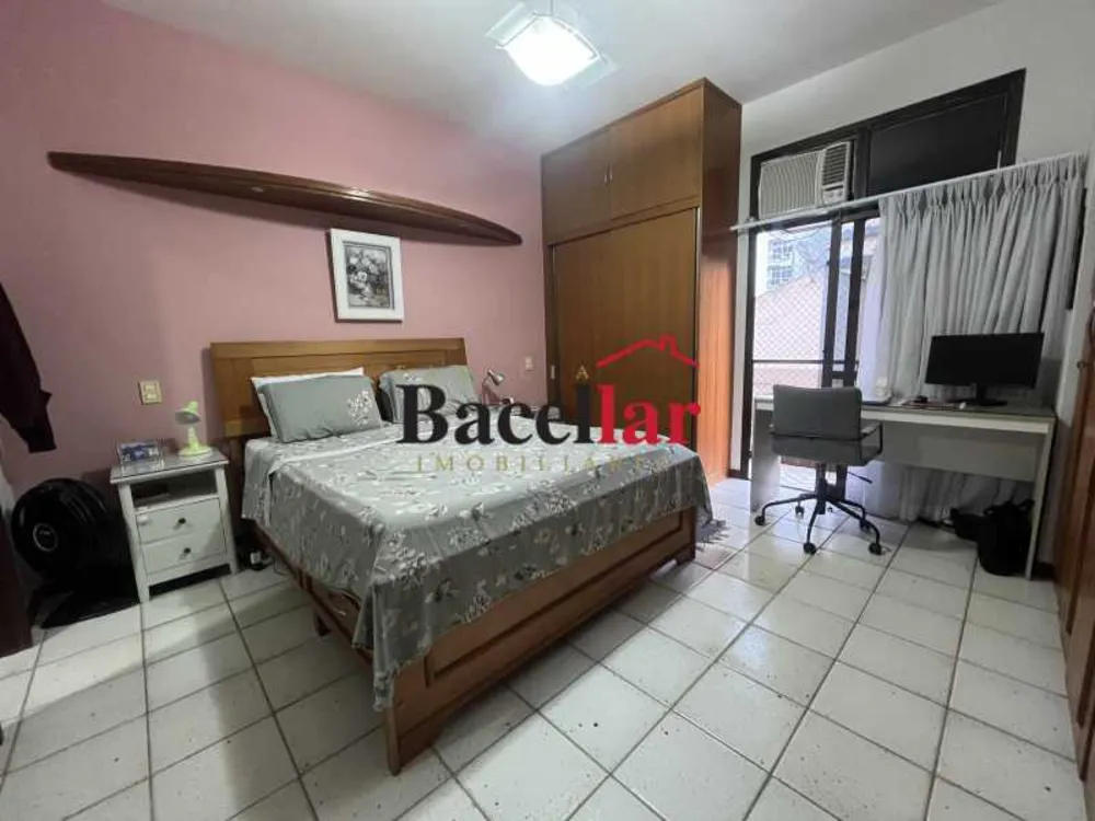 Apartamento, 3 quartos, 130 m² - Foto 11