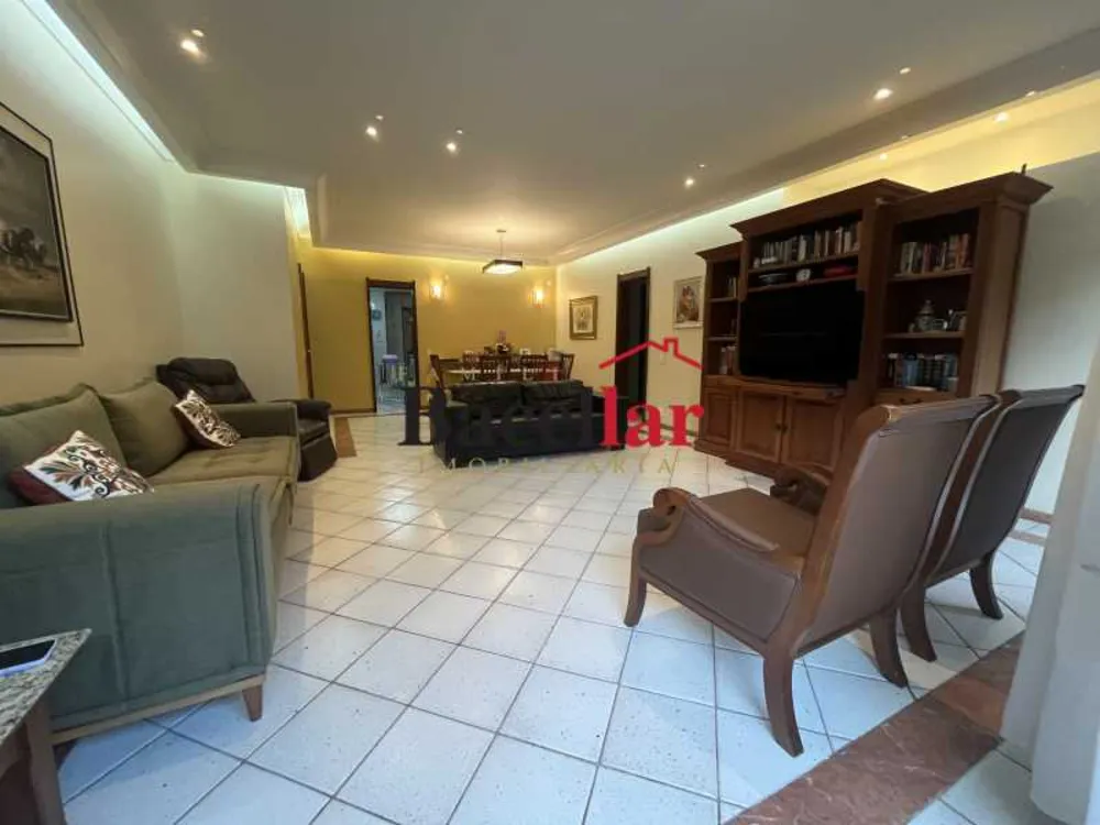 Apartamento, 3 quartos, 130 m² - Foto 4