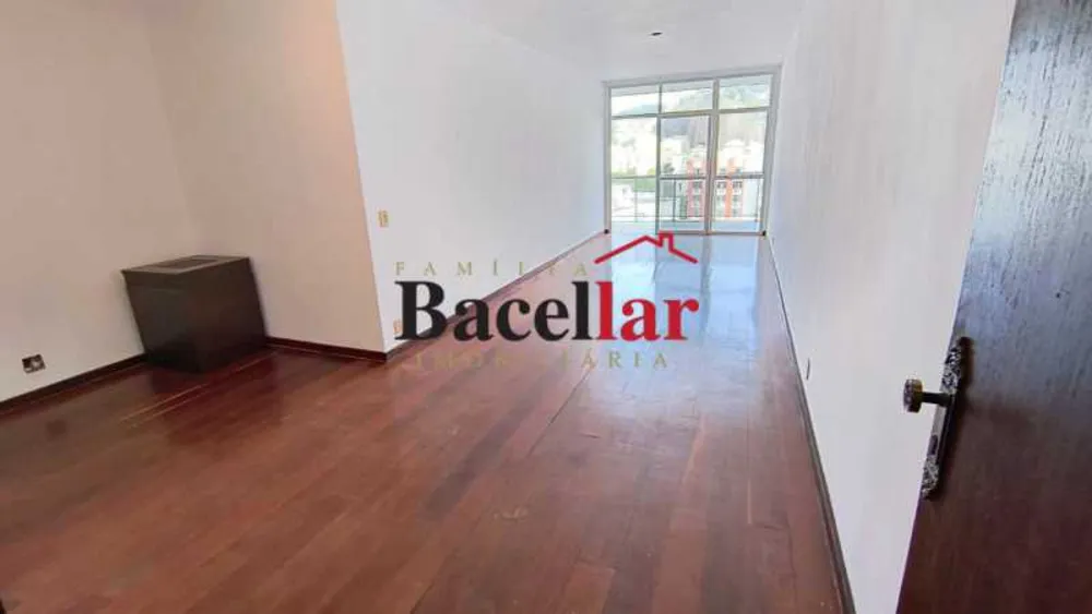 Apartamento, 3 quartos, 147 m² - Foto 2