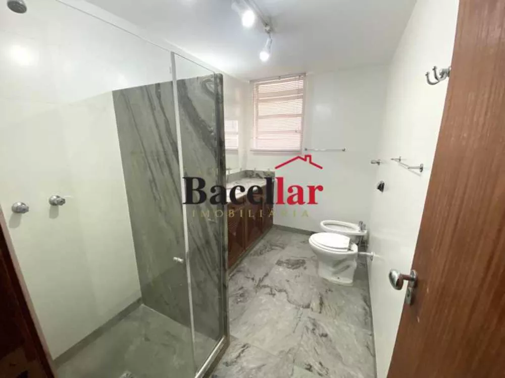 Apartamento, 3 quartos, 140 m² - Foto 13