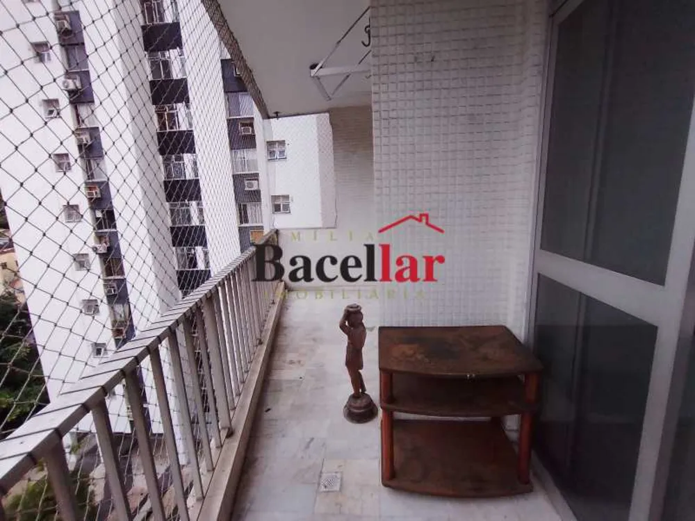 Apartamento, 3 quartos, 120 m² - Foto 1