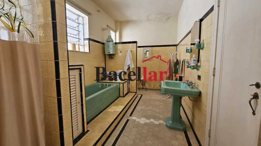 Casa, 5 quartos, 338 m² - Foto 15