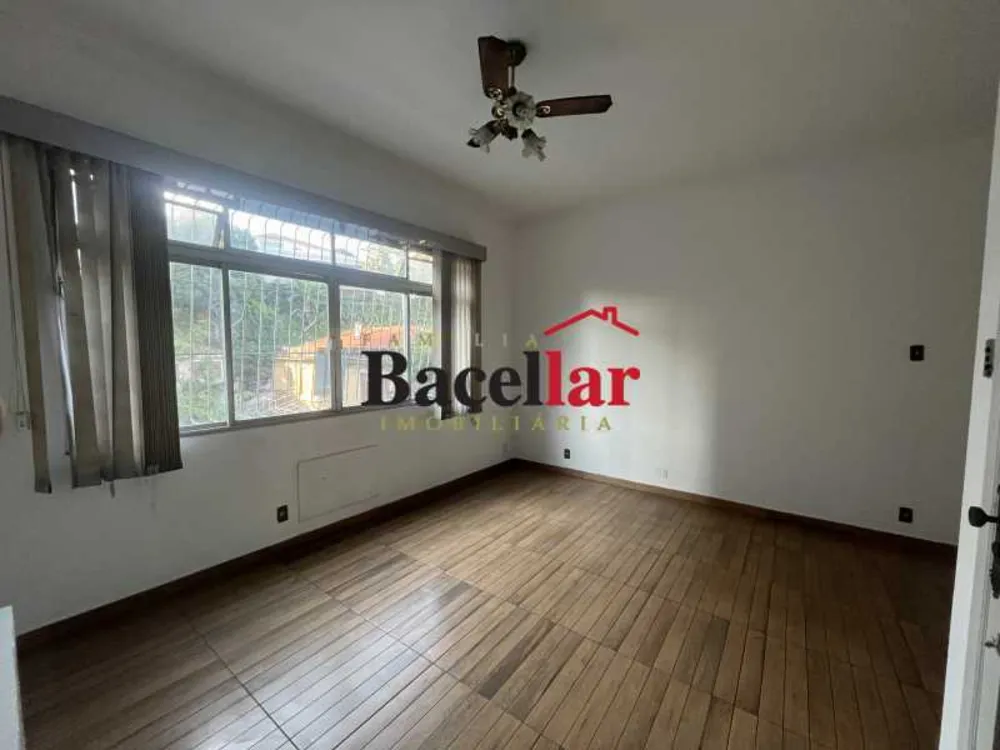 Apartamento, 3 quartos, 132 m² - Foto 1