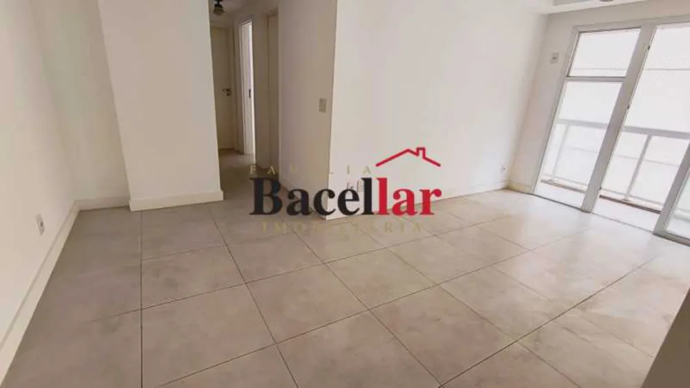 Apartamento, 3 quartos, 75 m² - Foto 1