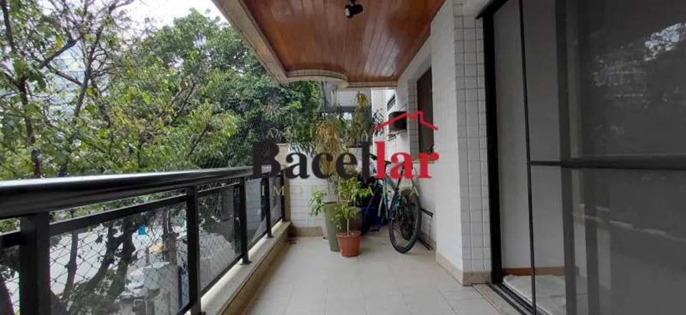 Apartamento, 3 quartos, 100 m² - Foto 1