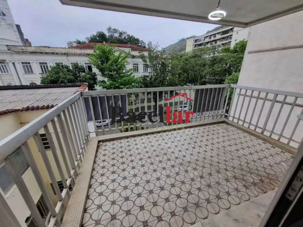 Apartamento, 3 quartos, 160 m² - Foto 1