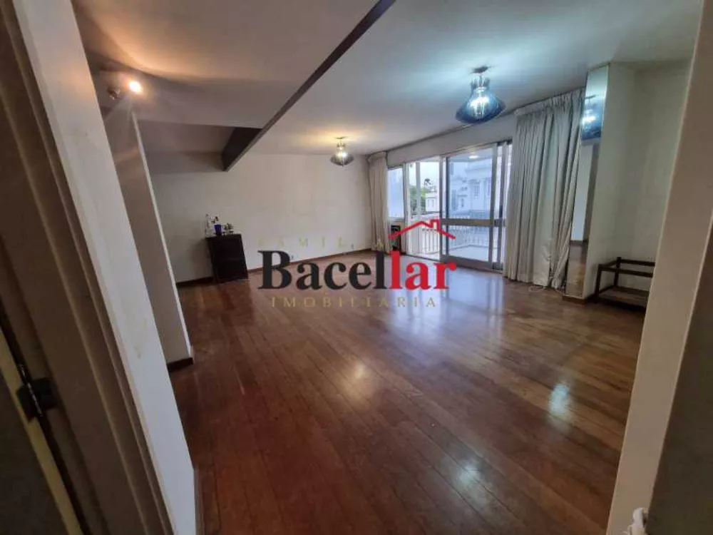 Apartamento, 3 quartos, 160 m² - Foto 4