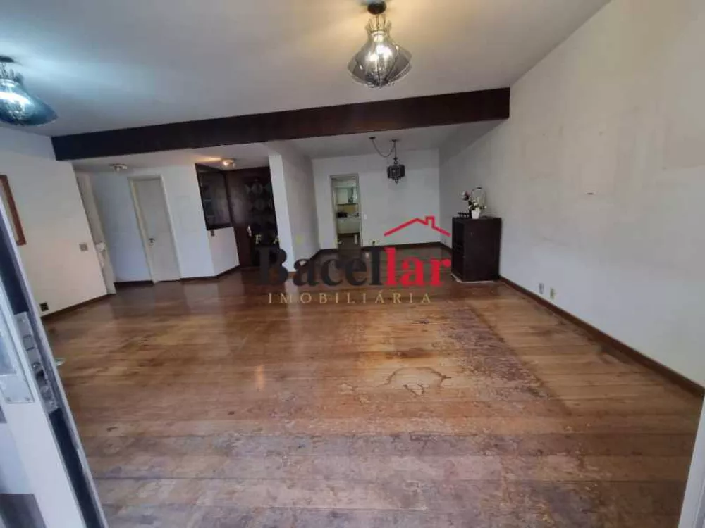 Apartamento, 3 quartos, 160 m² - Foto 3