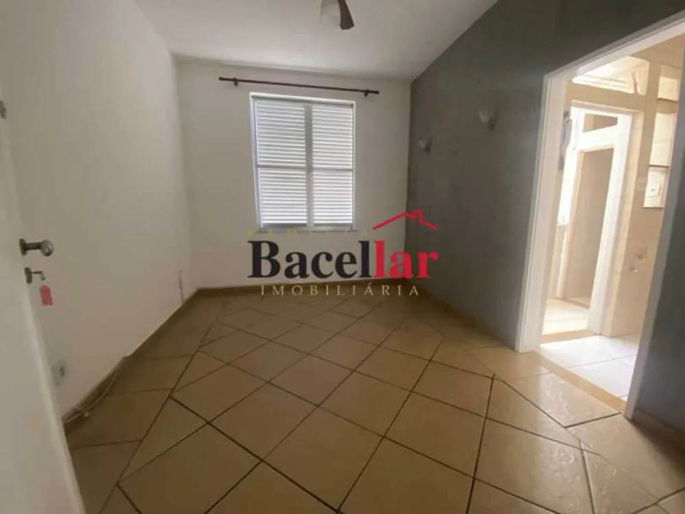 Apartamento, 1 quarto, 41 m² - Foto 2