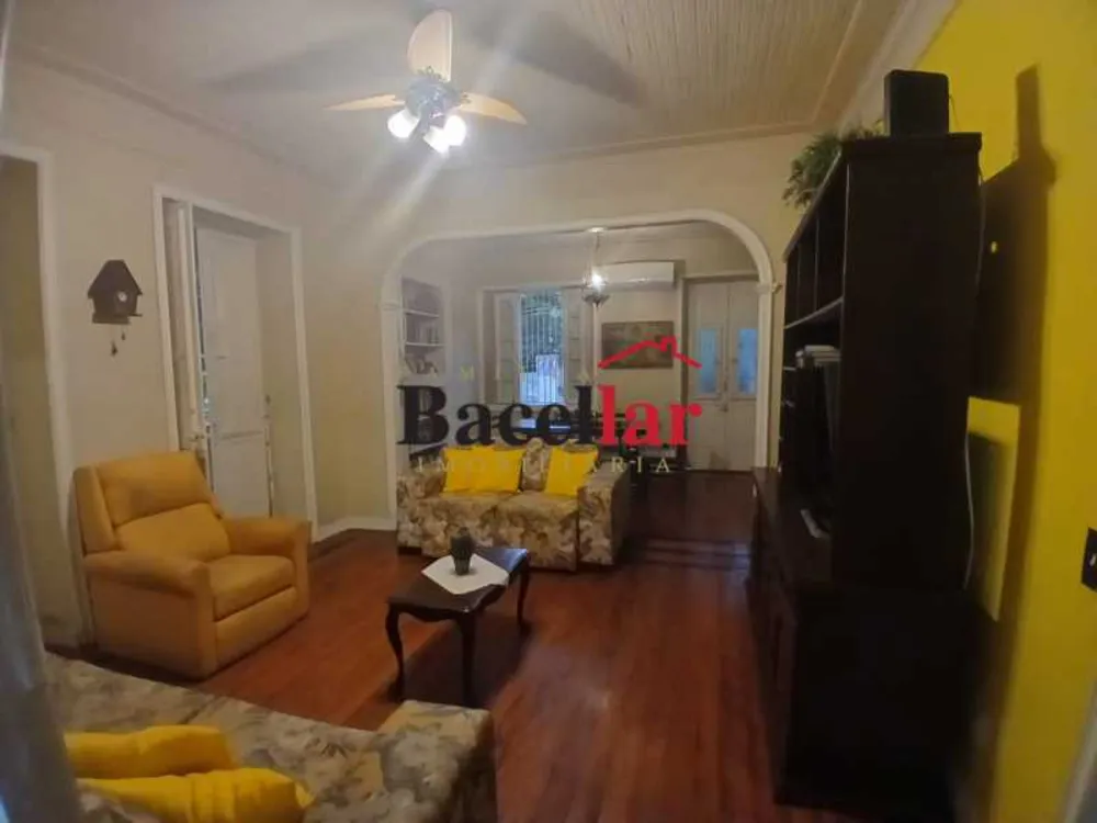 Casa, 4 quartos, 204 m² - Foto 3