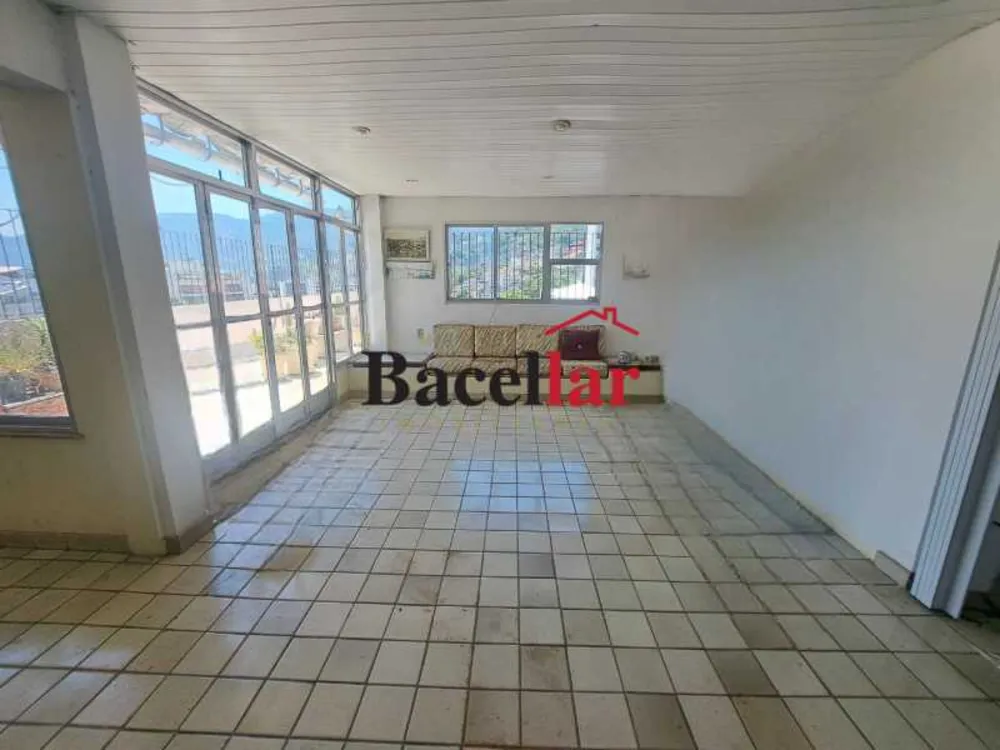 Cobertura, 3 quartos, 149 m² - Foto 2