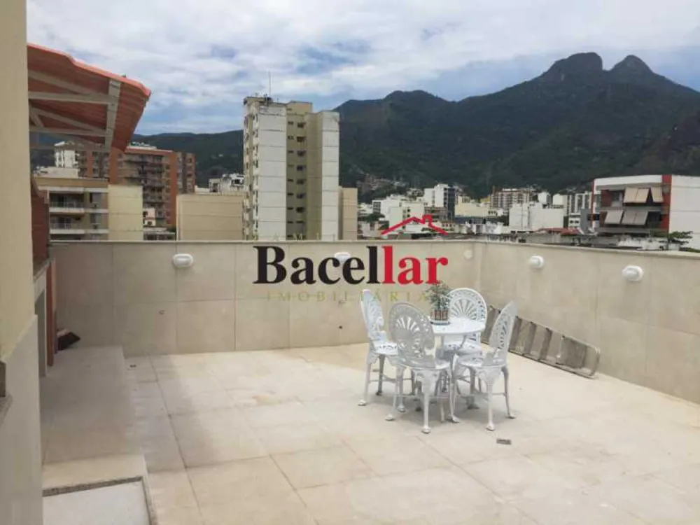 Cobertura, 3 quartos, 130 m² - Foto 2