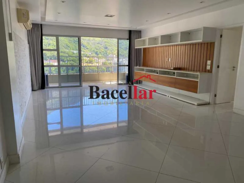Apartamento, 4 quartos, 167 m² - Foto 2