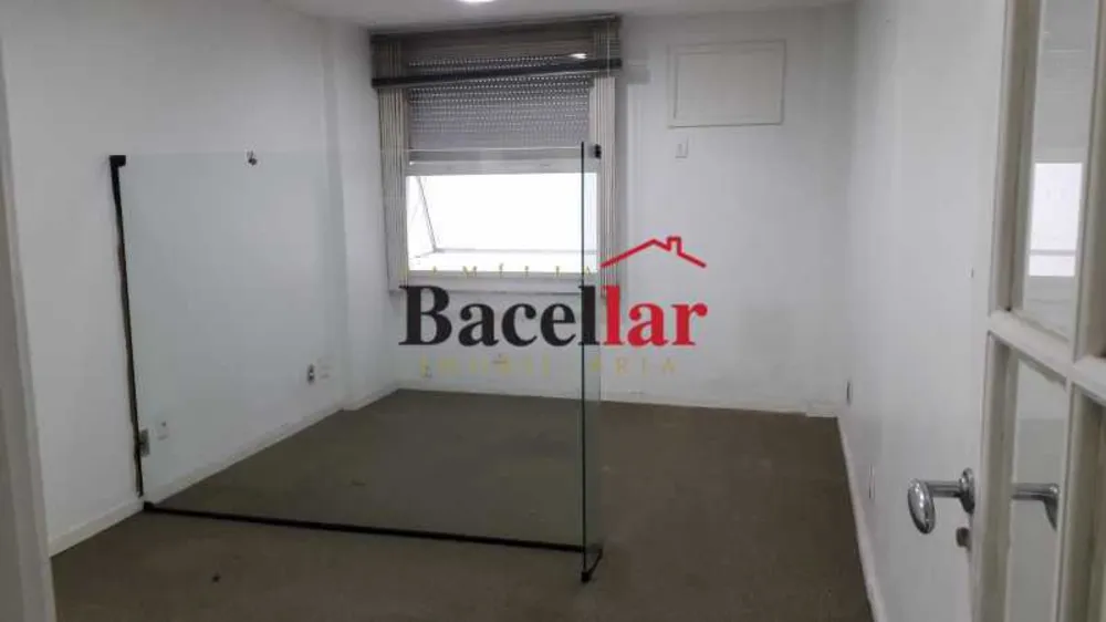 Apartamento, 1 quarto, 32 m² - Foto 4