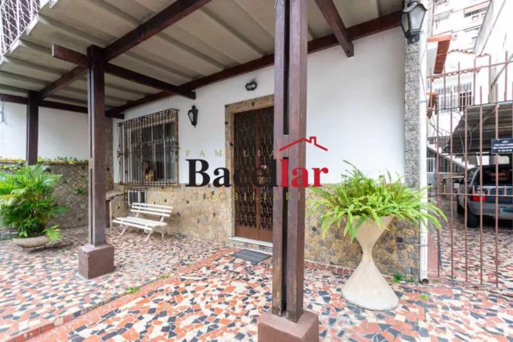 Casa, 5 quartos, 300 m² - Foto 4