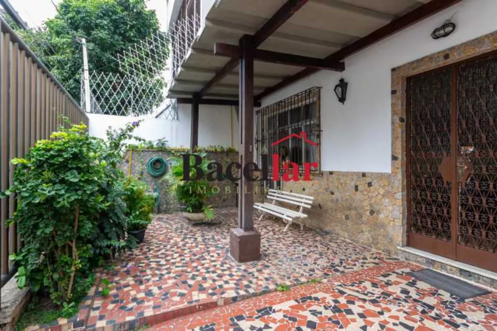 Casa, 5 quartos, 300 m² - Foto 8