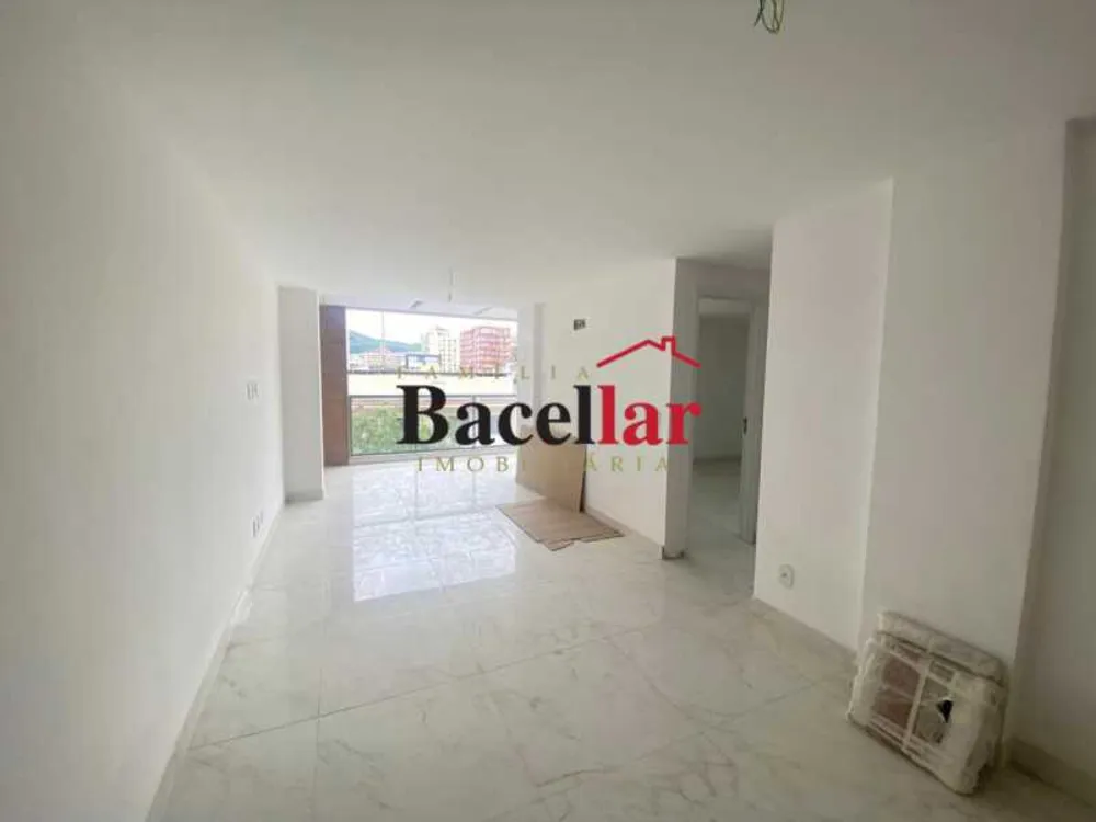 Cobertura, 3 quartos, 177 m² - Foto 2