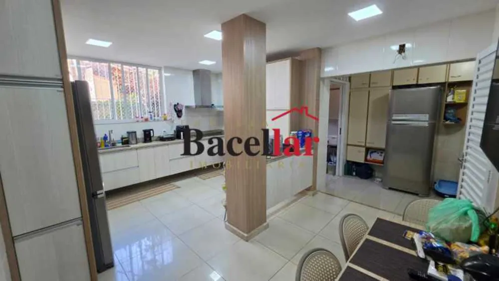 Casa, 4 quartos, 370 m² - Foto 24