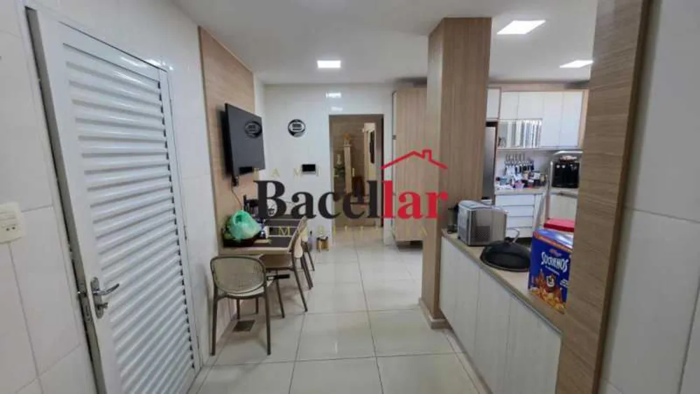 Casa, 4 quartos, 370 m² - Foto 26