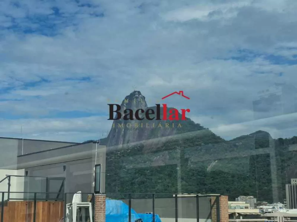 Cobertura, 3 quartos, 180 m² - Foto 1