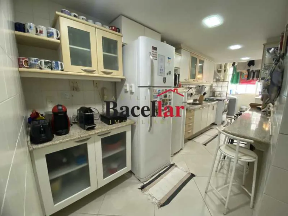 Apartamento, 3 quartos, 140 m² - Foto 21