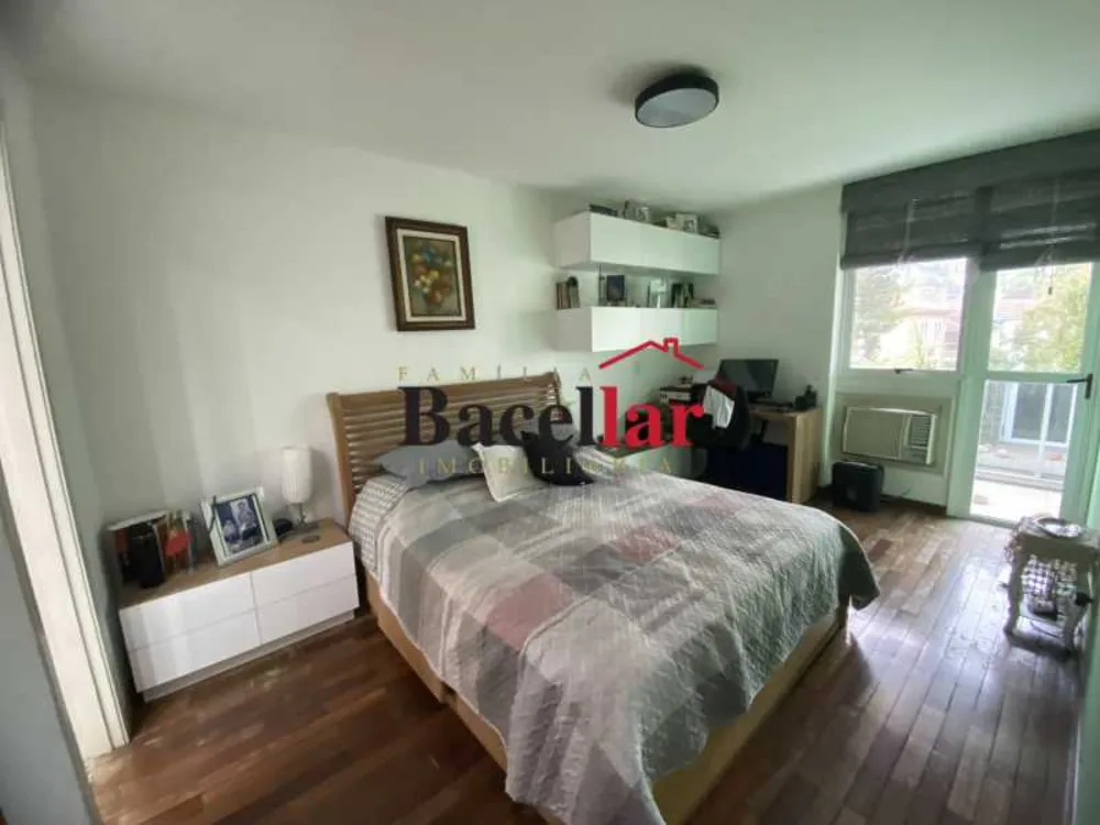 Apartamento, 3 quartos, 140 m² - Foto 12